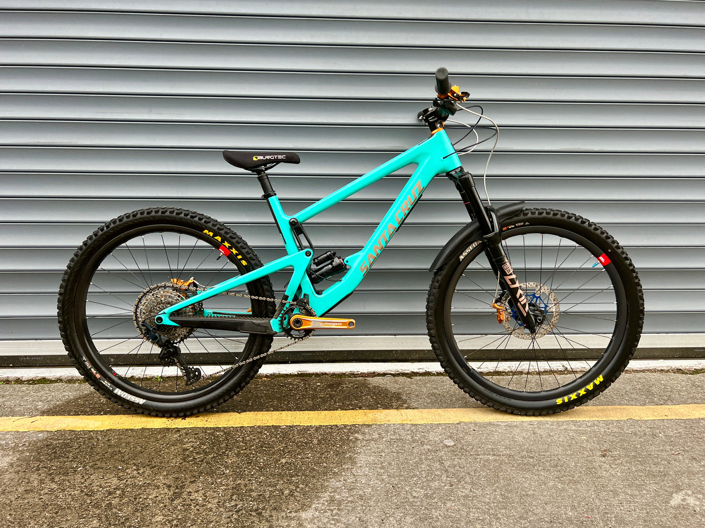 2021 SANTA CRUZ BRONSON CC RESERVE | RRP £9000