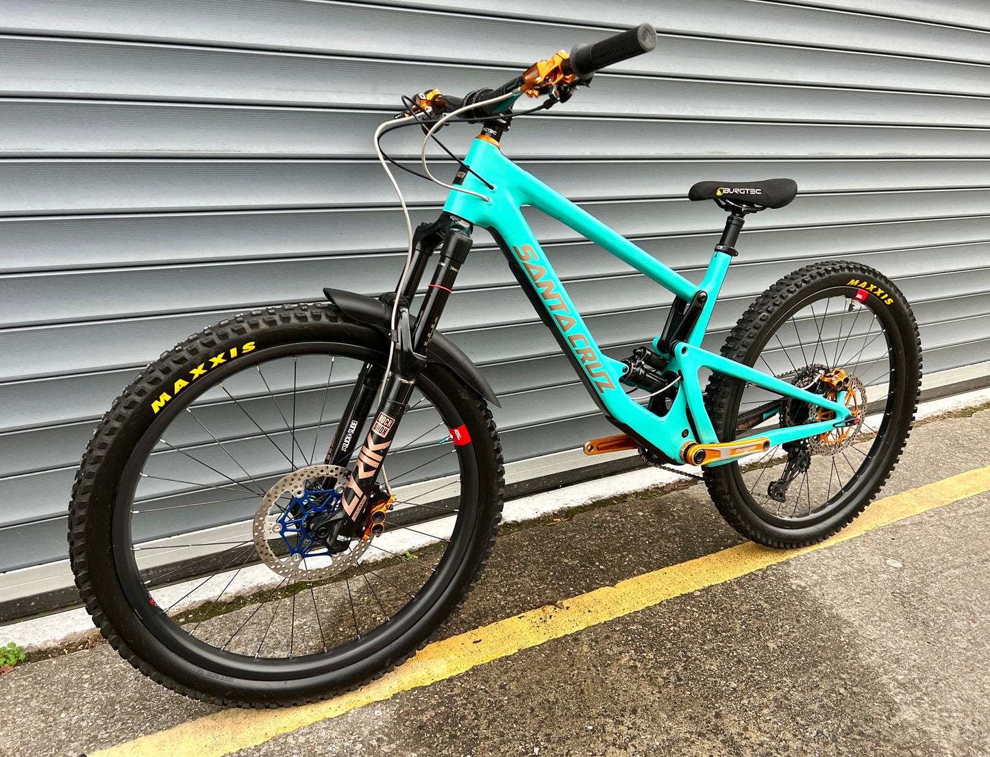 2021 SANTA CRUZ BRONSON CC RESERVE | RRP £9000