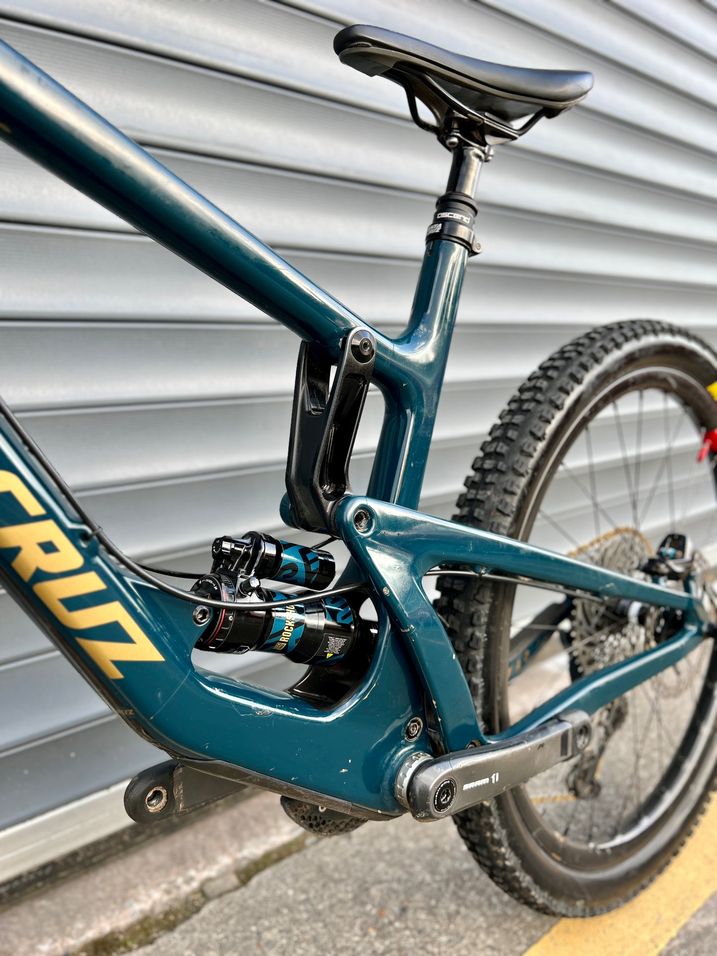 2020 SANTA CRUZ NOMAD CC RESERVE | RRP £9500