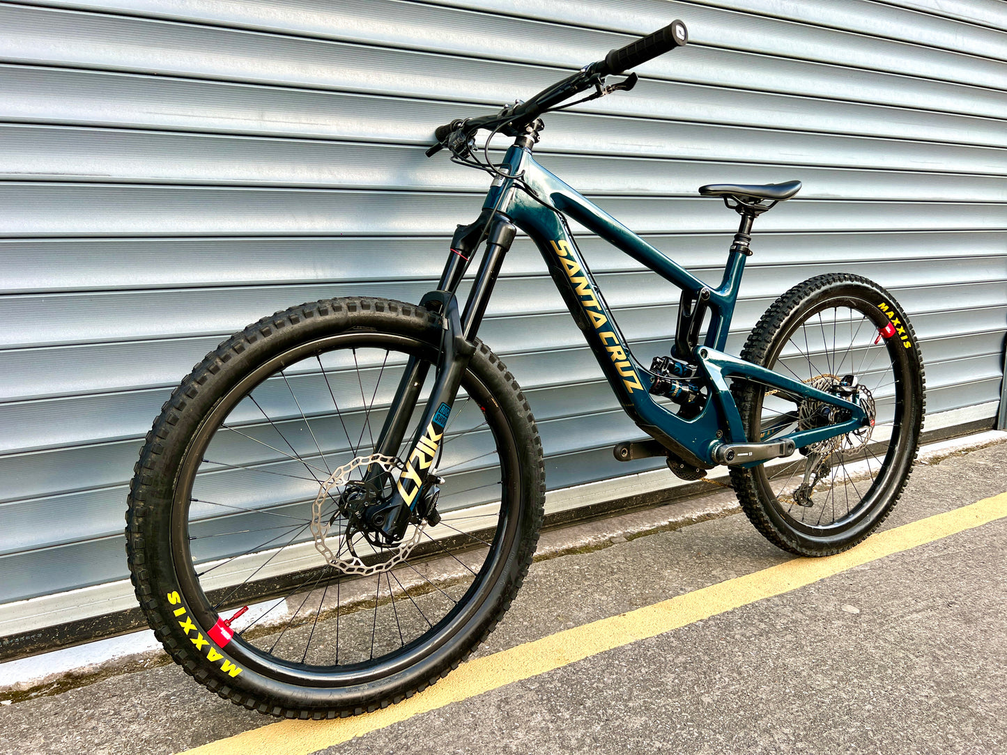 2020 SANTA CRUZ NOMAD CC RESERVE | RRP £9500