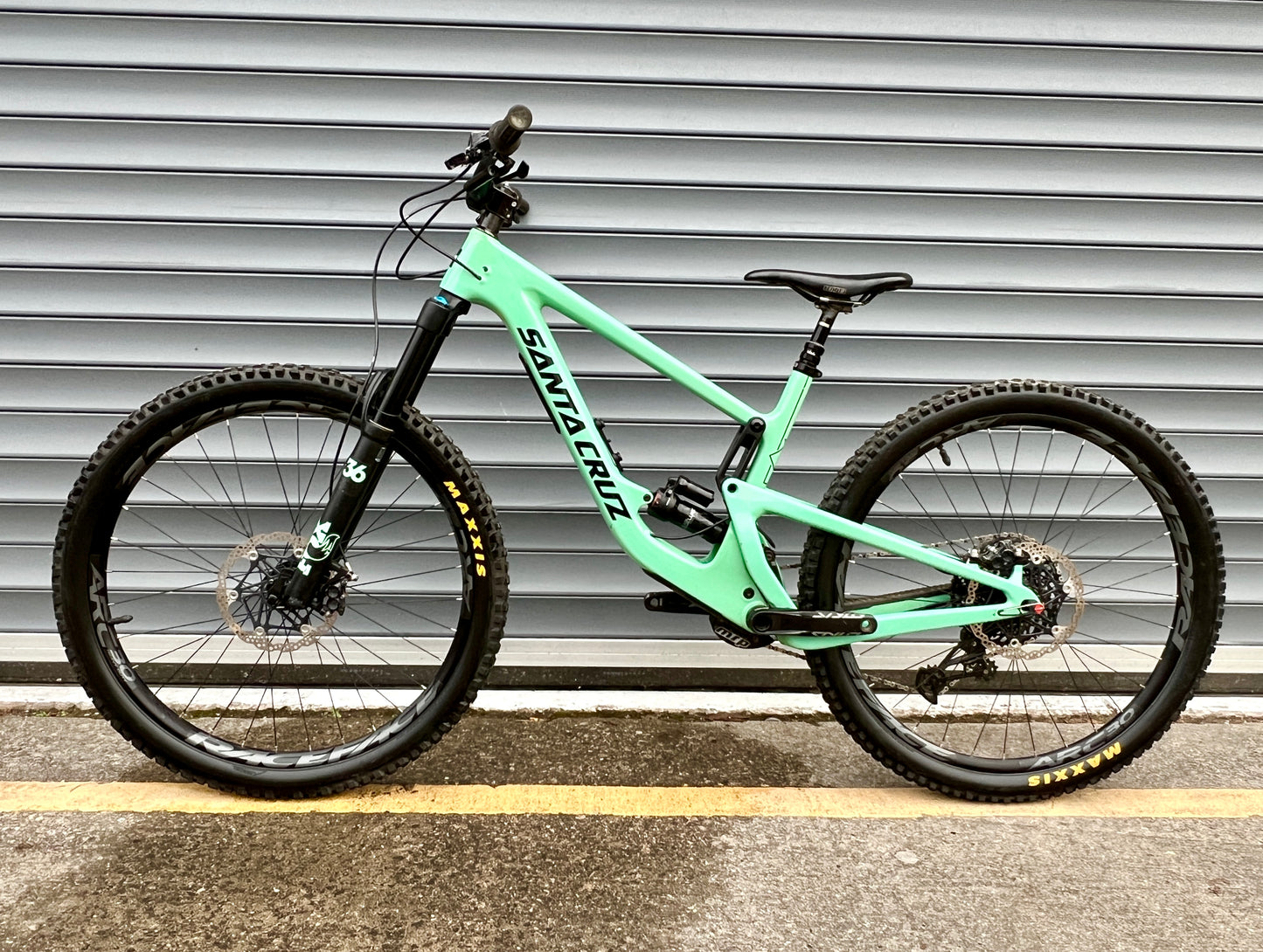 2020 SANTA CRUZ MEGATOWER C AXS | RRP £6500