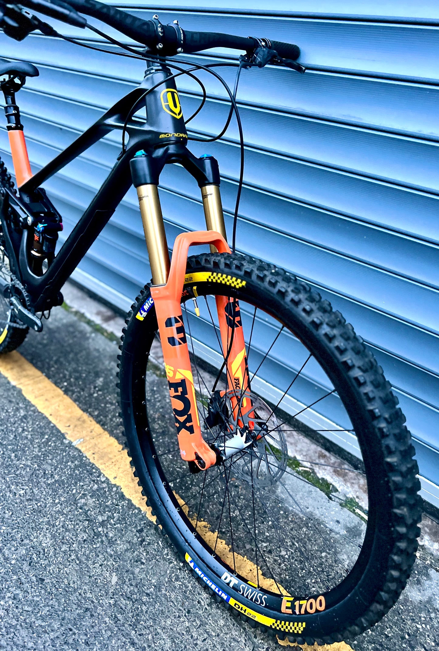 2019 MONDRAKER FOXY RR | RRP £5800