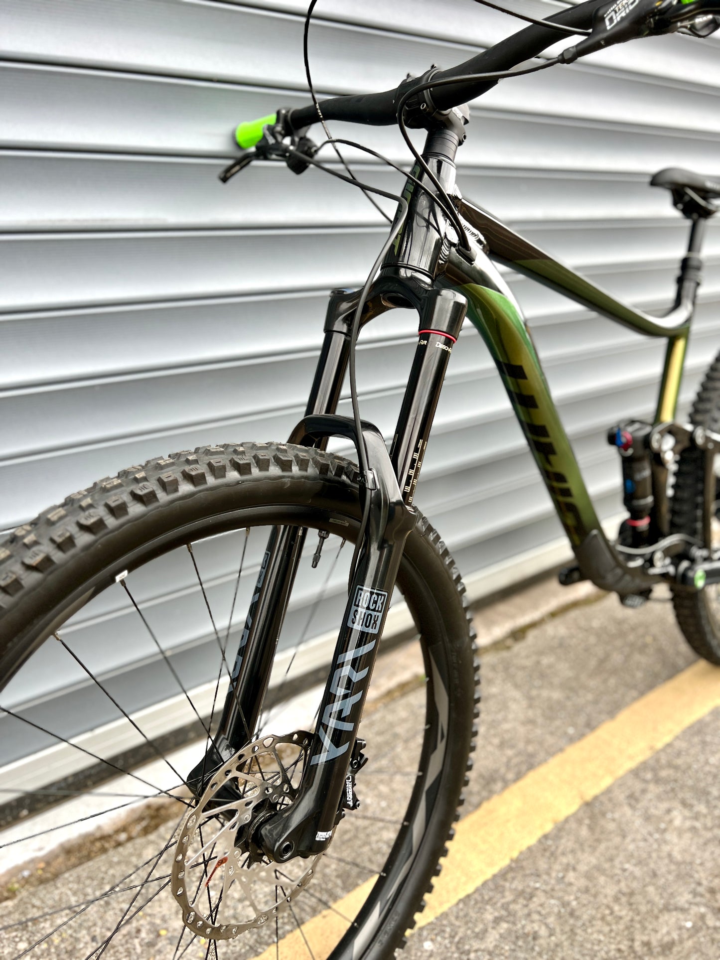 2021 GIANT REIGN 29 | RRP £3299