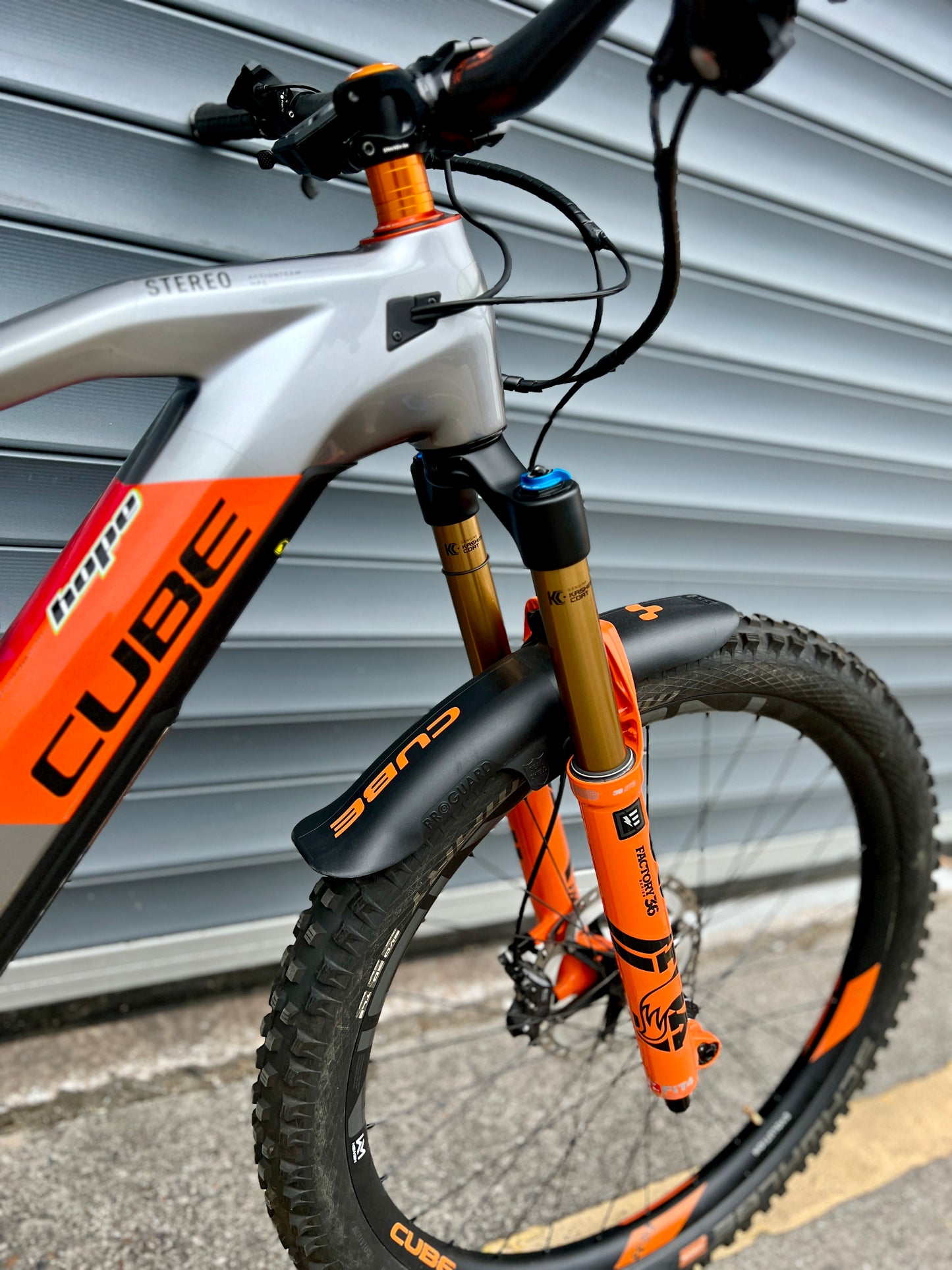 2020 CUBE STEREO 160 ACTION TEAM EBIKE | RRP £6500