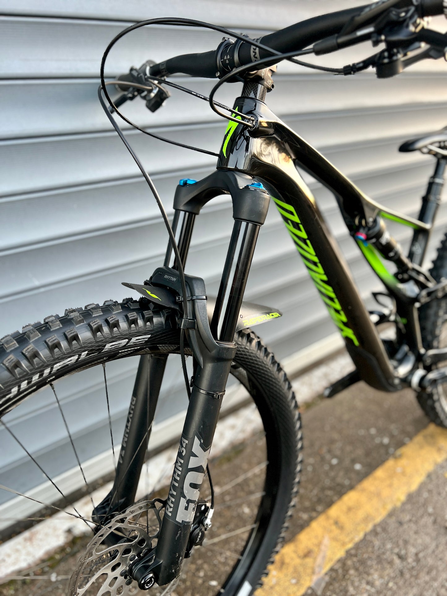 2020 SPECIALIZED STUMPJUMPER CARBON COMP | RRP £3600