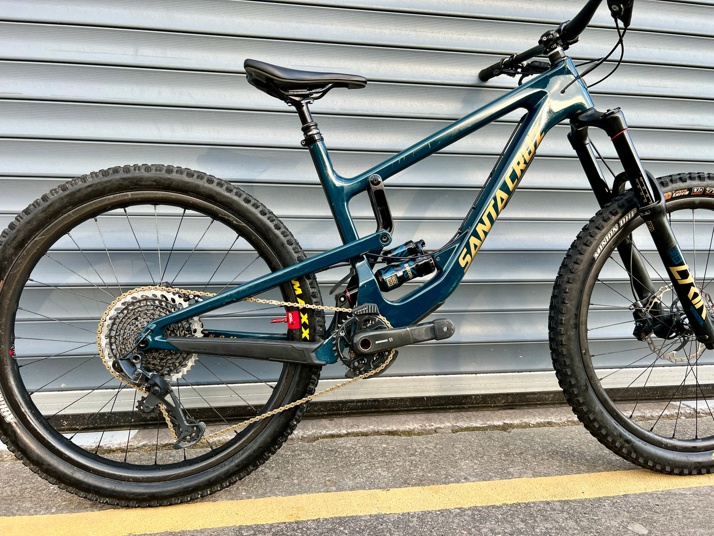 2020 SANTA CRUZ NOMAD CC RESERVE | RRP £9500