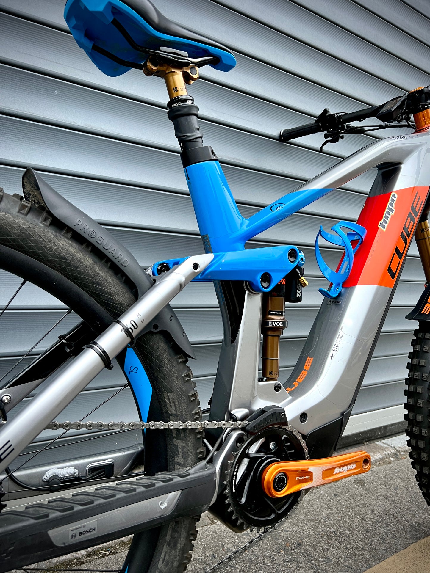 2020 CUBE STEREO 160 ACTION TEAM EBIKE | RRP £6500