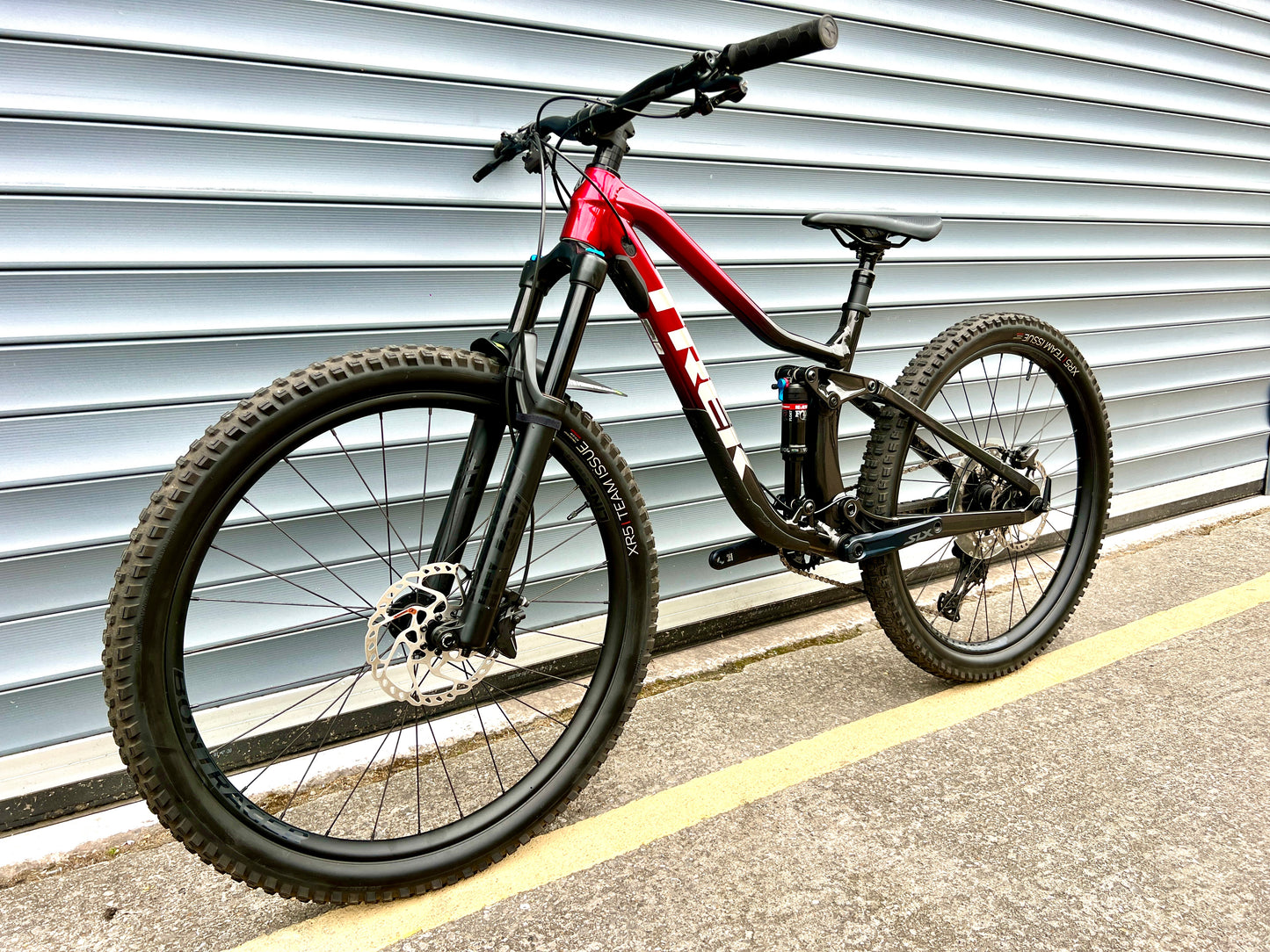 2023 TREK FUEL EX 8 GEN 5 | RRP £3450