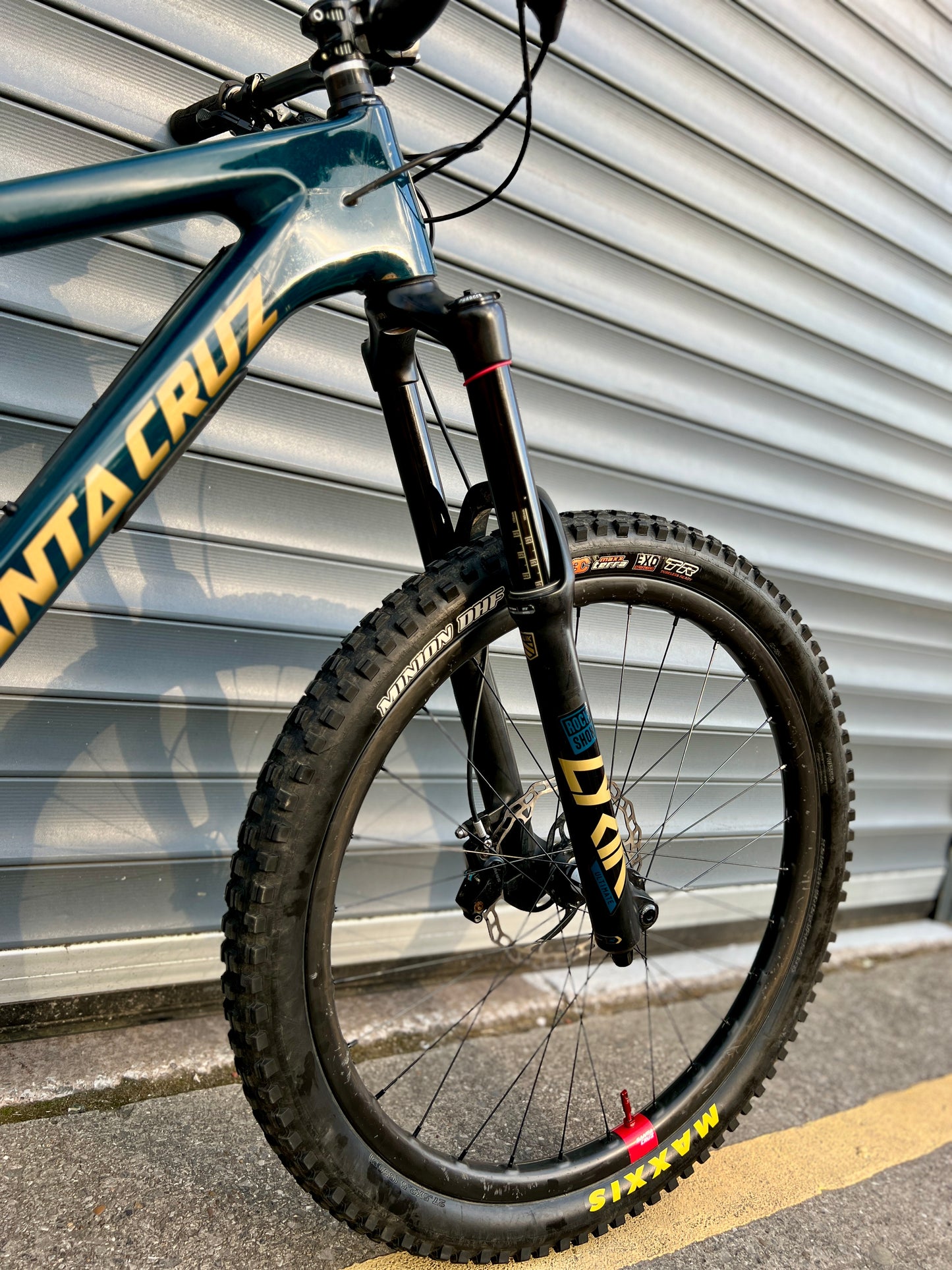 2020 SANTA CRUZ NOMAD CC RESERVE | RRP £9500