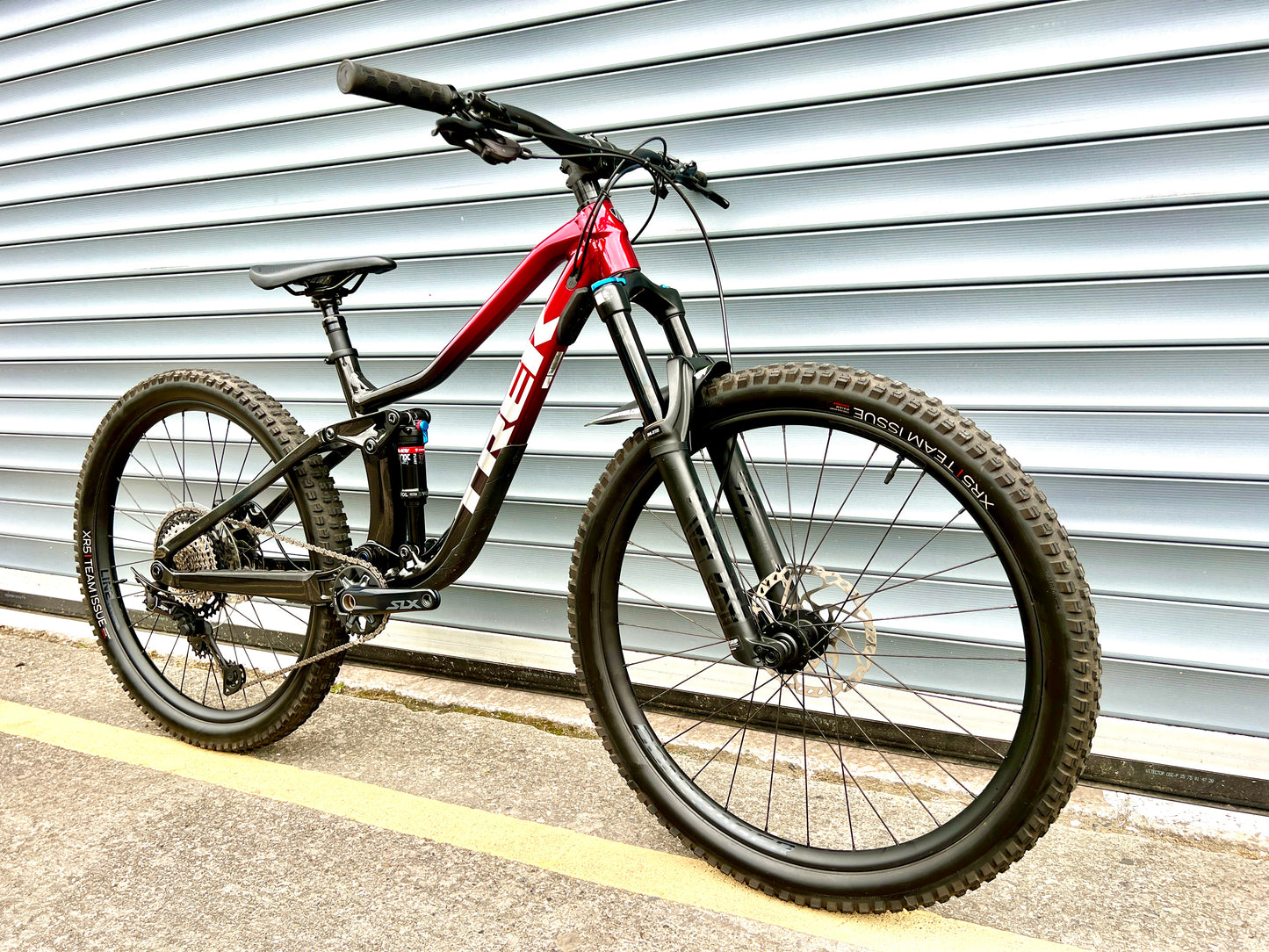 2023 TREK FUEL EX 8 GEN 5 | RRP £3450