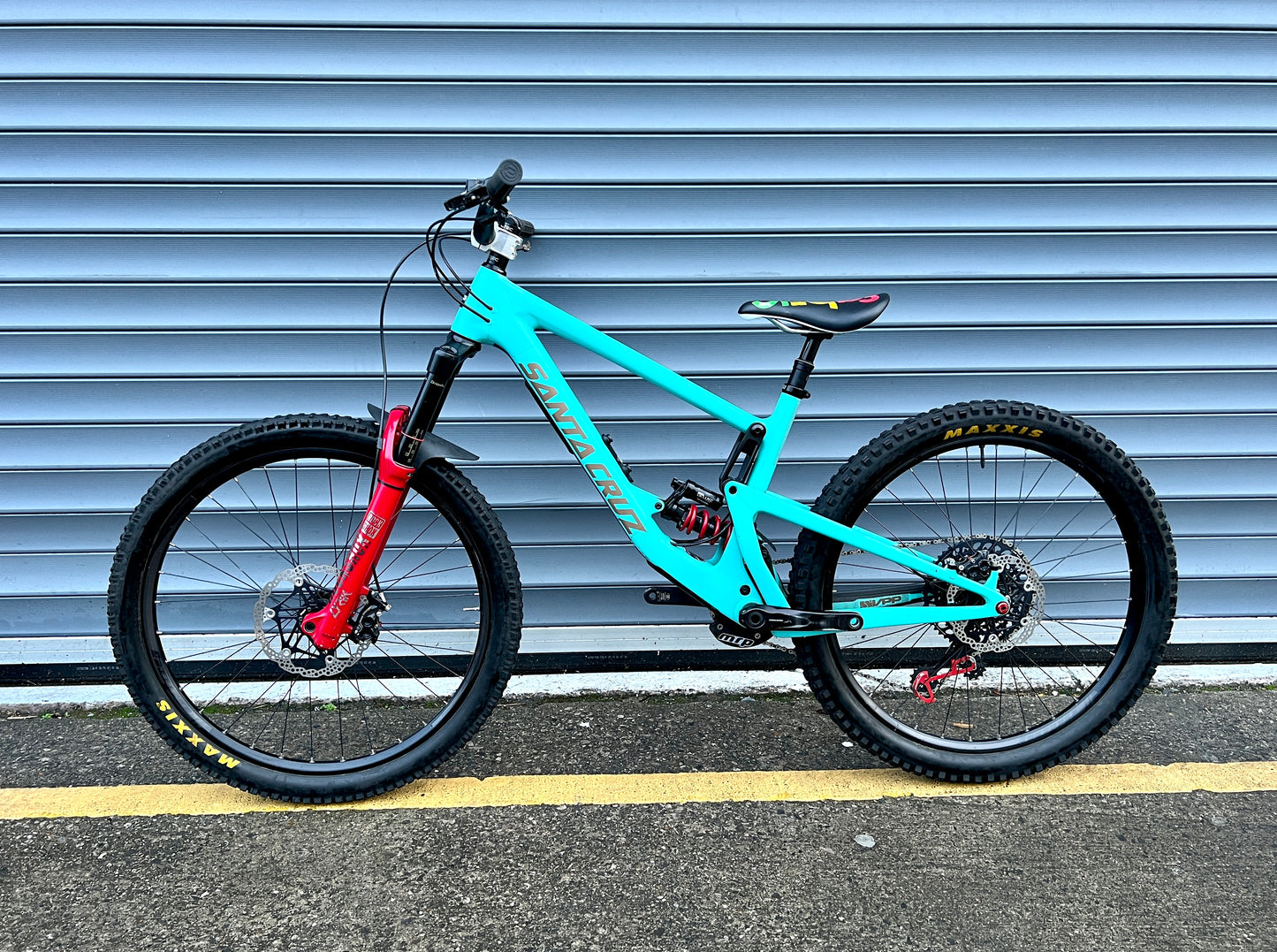 2021 SANTA CRUZ BRONSON C | RRP £7000