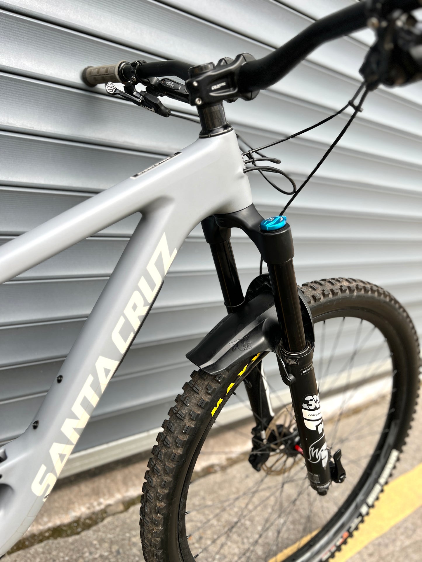 2021 SANTA CRUZ BRONSON C | RRP £5600