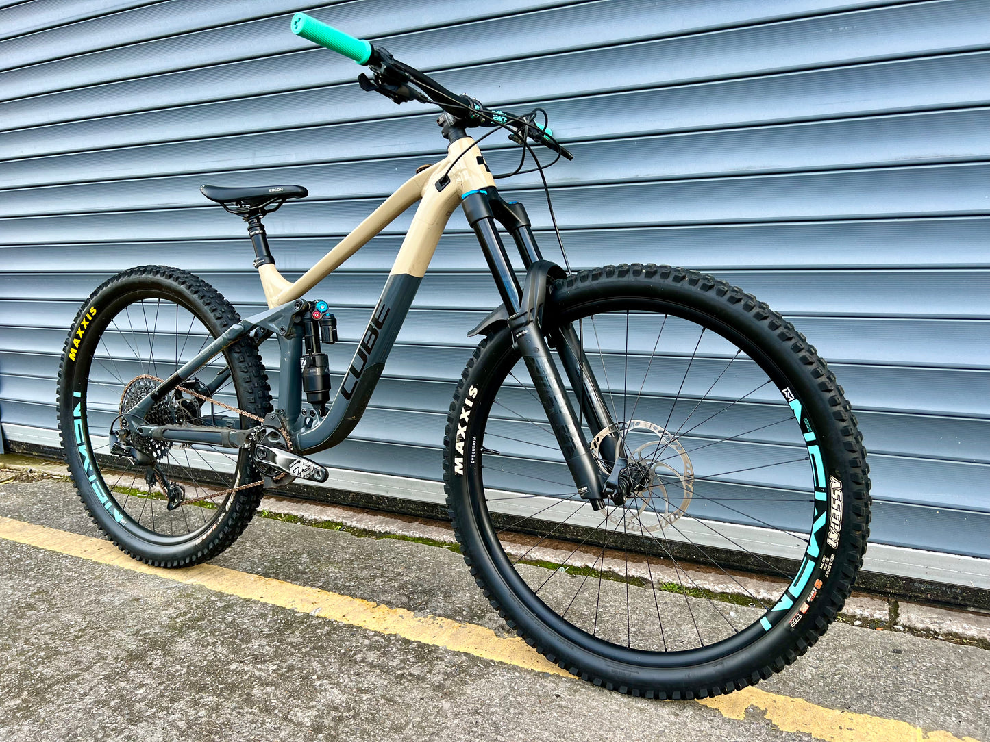 2021 CUBE STEREO RACE 170 | RRP £3499